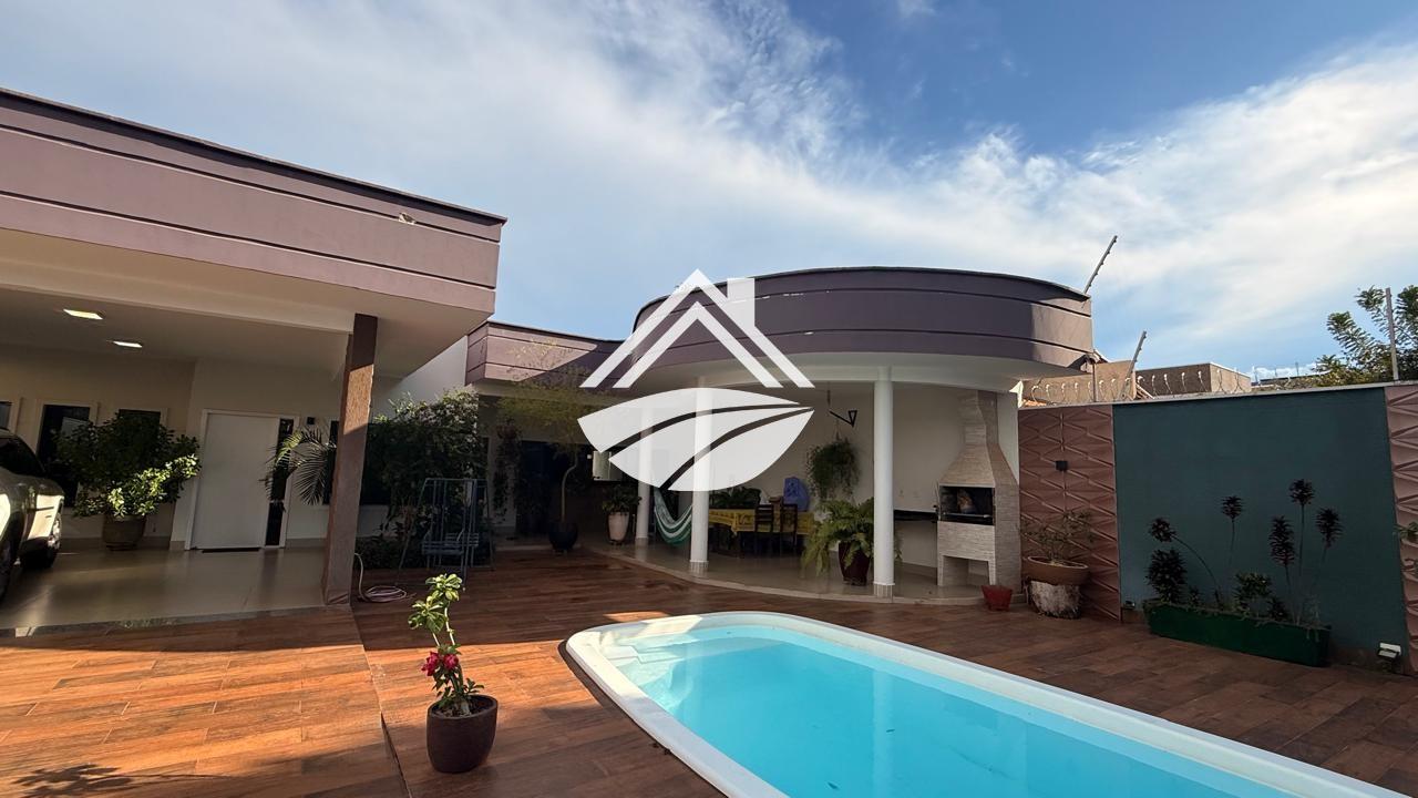 Casa, 3 quartos - Foto 1